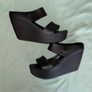 Melissa X Tropico Sur real Creatives Black Wedges Size 8
